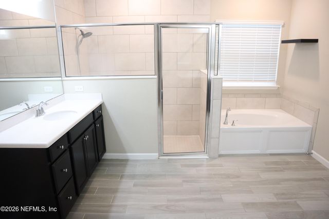 6816 CROSBY FALLS Drive, Jacksonville, FL 32222