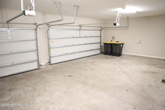 6816 CROSBY FALLS Drive, Jacksonville, FL 32222