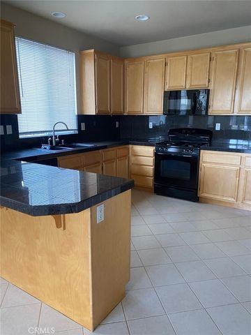 26077 Rojo Tierra, Moreno Valley, CA 92555