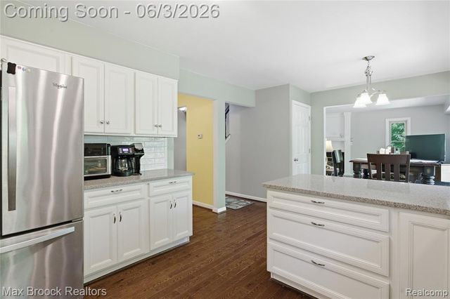 4457 Fettig Trail, White Lake, MI 48383