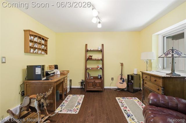 4457 Fettig Trail, White Lake, MI 48383
