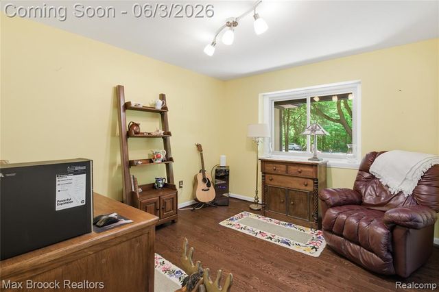 4457 Fettig Trail, White Lake, MI 48383