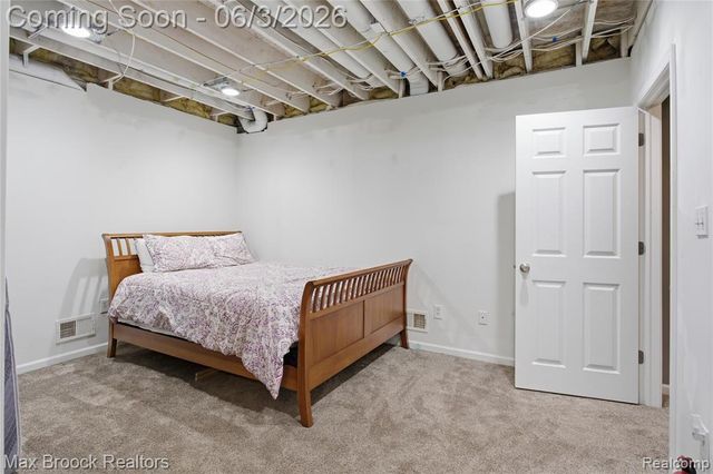 4457 Fettig Trail, White Lake, MI 48383