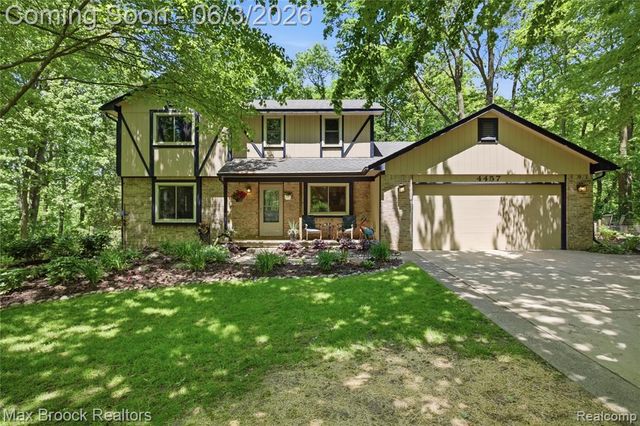 4457 Fettig Trail, White Lake, MI 48383