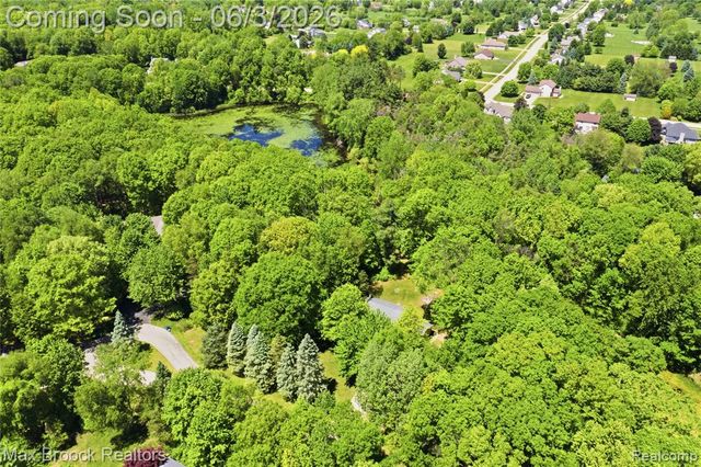 4457 Fettig Trail, White Lake, MI 48383