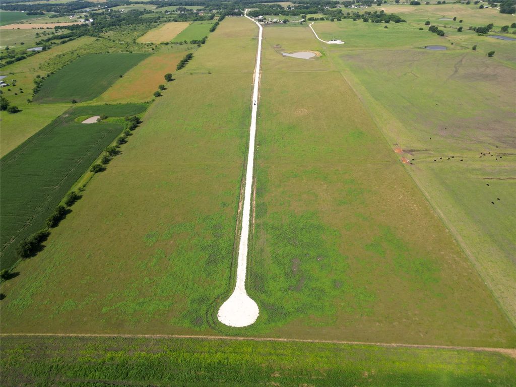 0000 Private Road 415 Road Lot 7, Covington, TX 76636