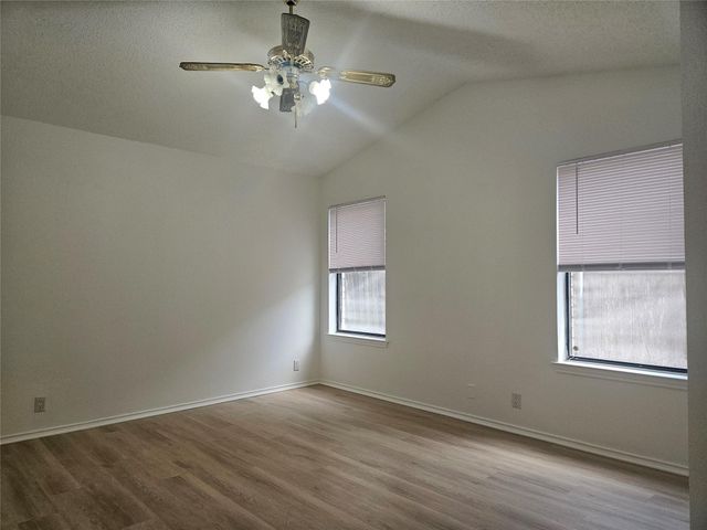 11008 Claywood DR, Austin, TX 78753