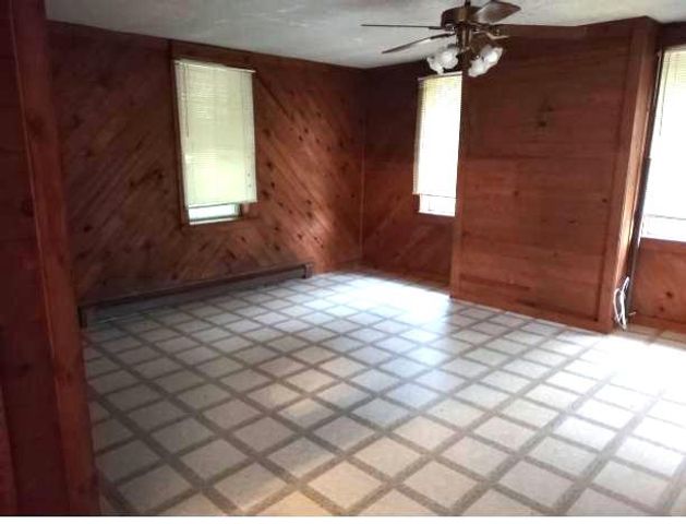 151 N GORSUCH RD, Westminster, MD 21157