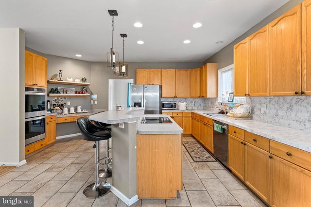 2960 CONSTELLATION DR, Chambersburg, PA 17202