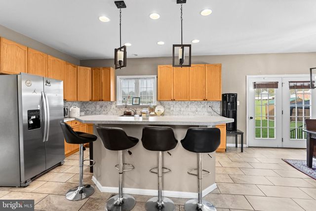 2960 CONSTELLATION DR, Chambersburg, PA 17202