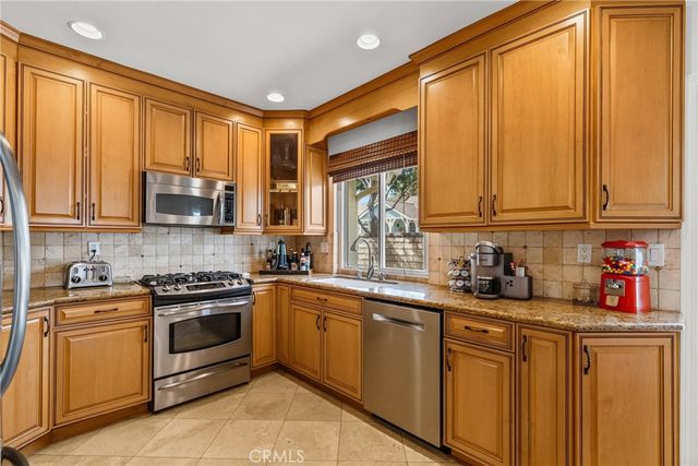 23950 Bar Harbor Court, Valencia, CA 91355