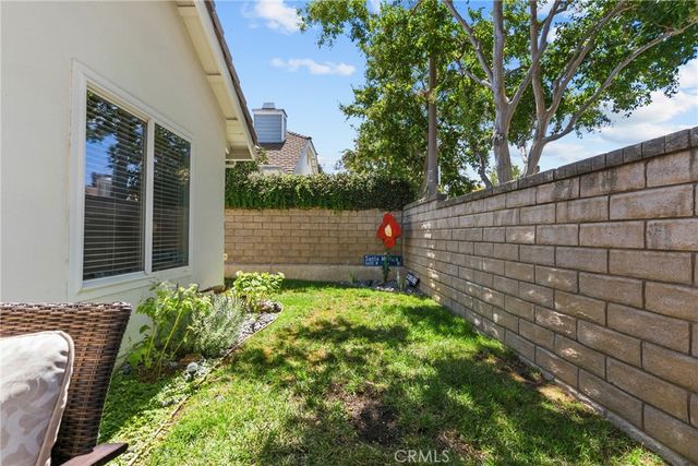 23950 Bar Harbor Court, Valencia, CA 91355