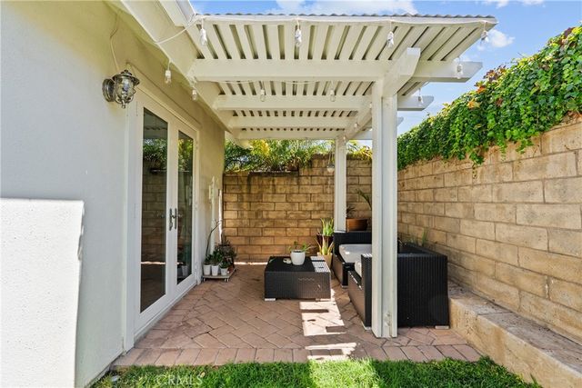 23950 Bar Harbor Court, Valencia, CA 91355