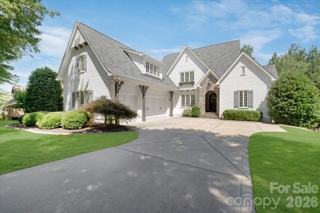 16728 Ashton Oaks Drive, Charlotte, NC 28278