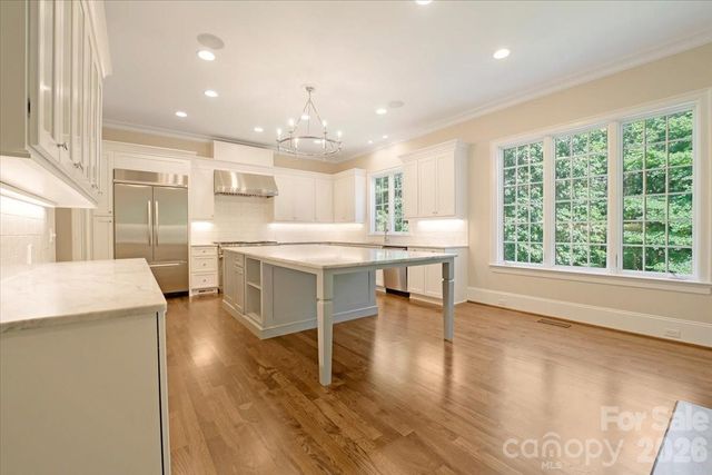 16728 Ashton Oaks Drive, Charlotte, NC 28278
