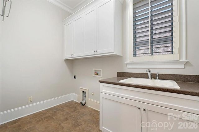 16728 Ashton Oaks Drive, Charlotte, NC 28278