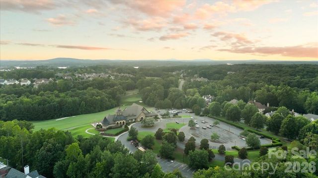 16728 Ashton Oaks Drive, Charlotte, NC 28278