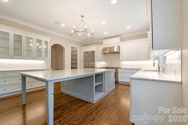 16728 Ashton Oaks Drive, Charlotte, NC 28278