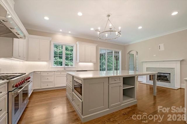 16728 Ashton Oaks Drive, Charlotte, NC 28278