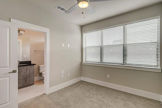 2401 Crawford Street A208, Houston, TX 77004