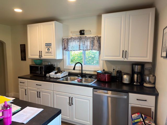 1750 WESTERN AVENUE, Green Bay, WI 54303