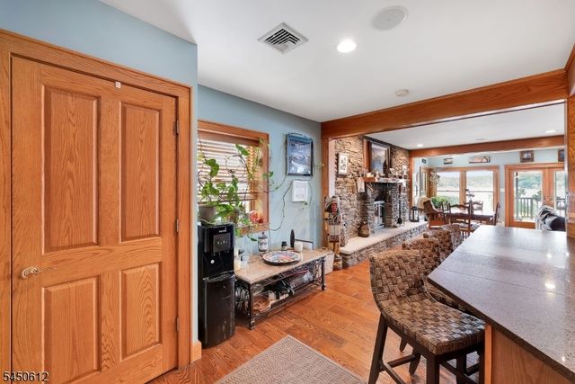 257 Lakeside Blvd, Hopatcong Boro, NJ 07843