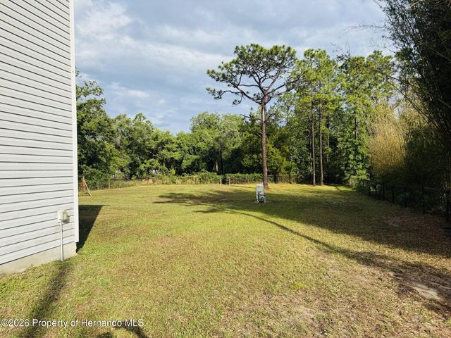 12020 Pine Warbler Avenue, Brooksville, FL 34614