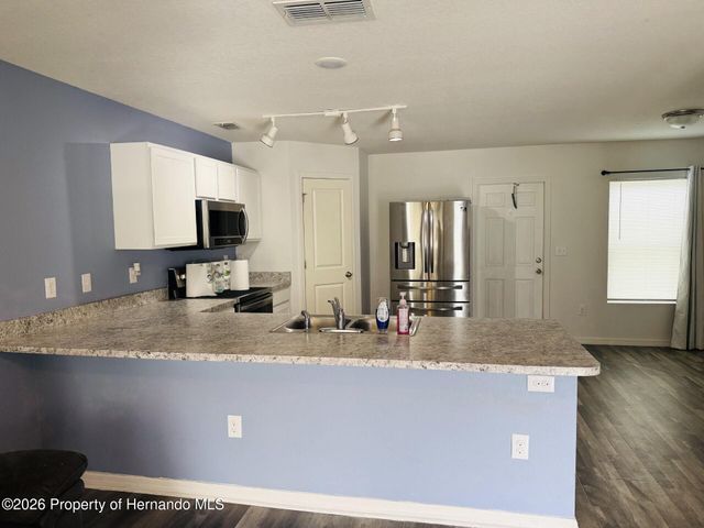 12020 Pine Warbler Avenue, Brooksville, FL 34614
