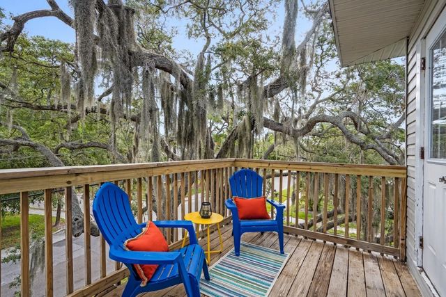 2003 12TH AVENUE W B, Bradenton, FL 34205
