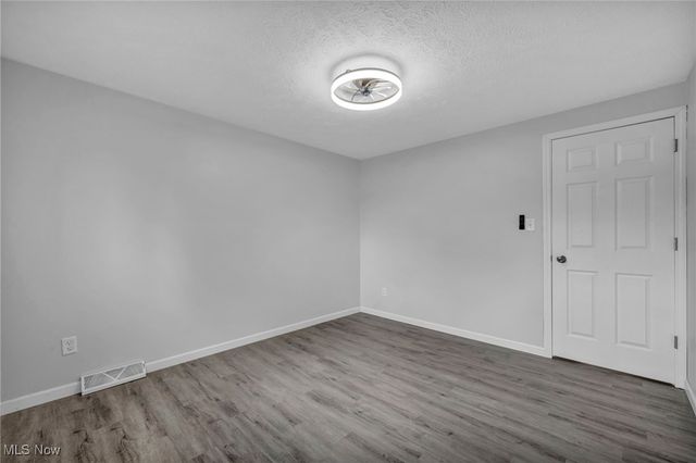 4342 Sky Lane Drive, Cleveland, OH 44109