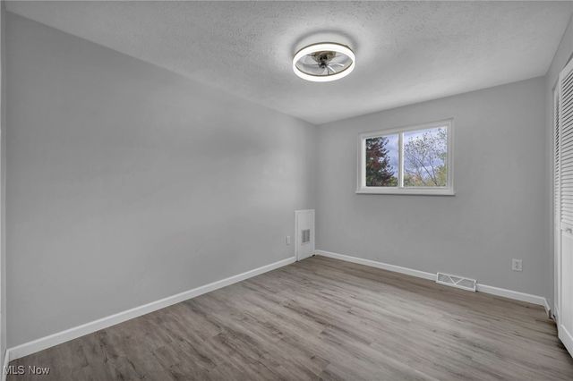 4342 Sky Lane Drive, Cleveland, OH 44109