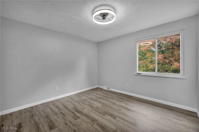 4342 Sky Lane Drive, Cleveland, OH 44109