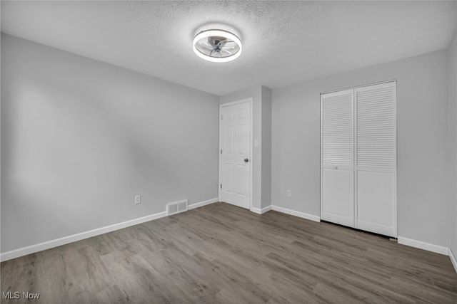 4342 Sky Lane Drive, Cleveland, OH 44109