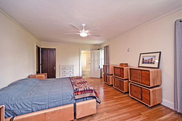 161 Lafayette Circle, Cincinnati, OH 45220
