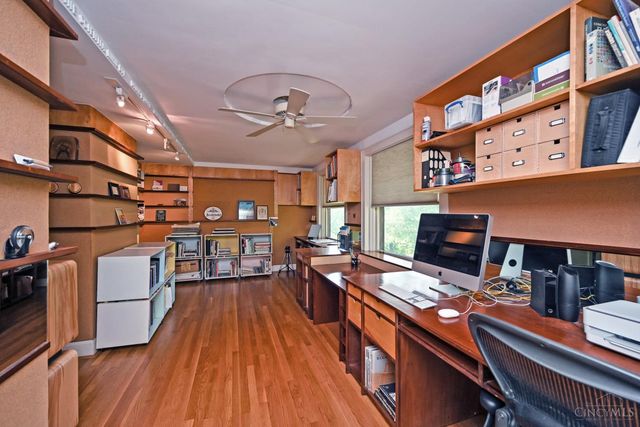 161 Lafayette Circle, Cincinnati, OH 45220
