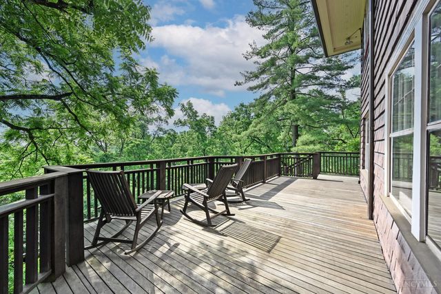 161 Lafayette Circle, Cincinnati, OH 45220