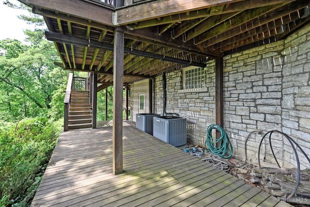 161 Lafayette Circle, Cincinnati, OH 45220