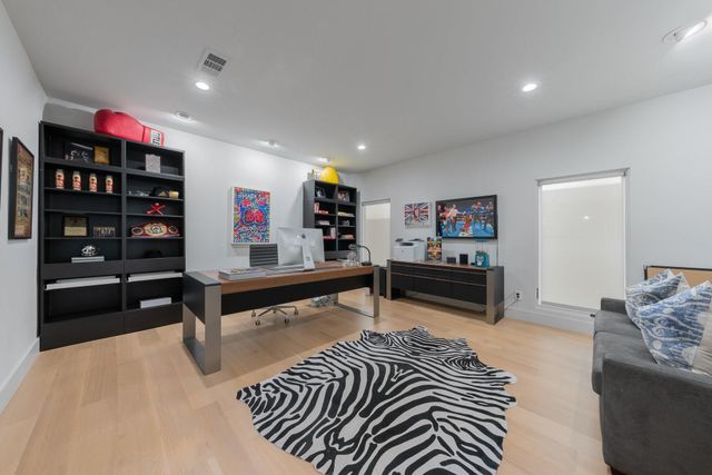 3731 Gilbert Avenue 3, Dallas, TX 75219