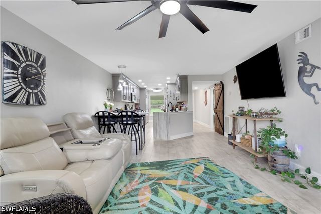 912 SW 48th TER 107, Cape Coral, FL 33914