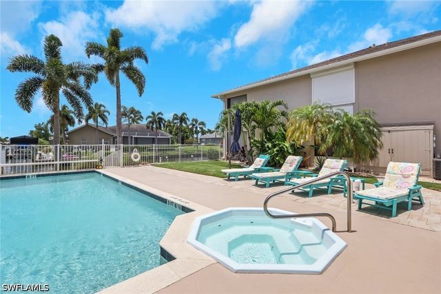 912 SW 48th TER 107, Cape Coral, FL 33914