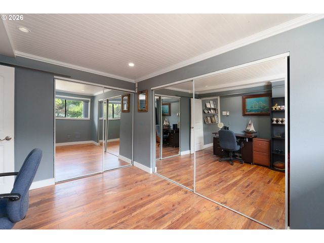 865 Sw NEWPORT Ave, Bandon, OR 97411