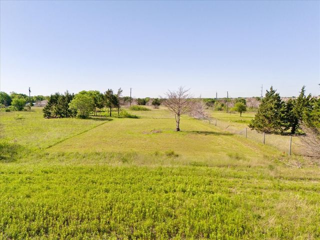 155 W Overhill Drive, Glenn Heights, TX 75154