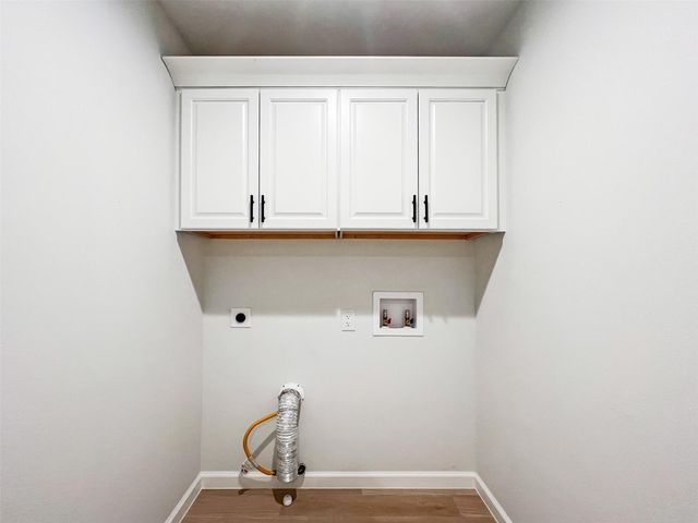 7736 Croftwood DR, Austin, TX 78749