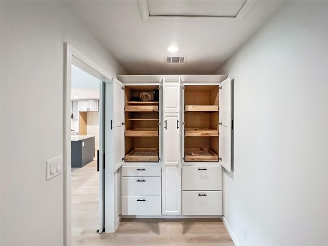 7736 Croftwood DR, Austin, TX 78749