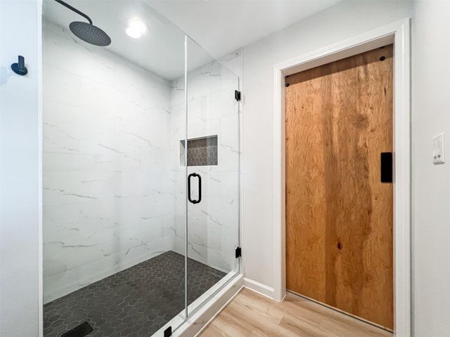 7736 Croftwood DR, Austin, TX 78749