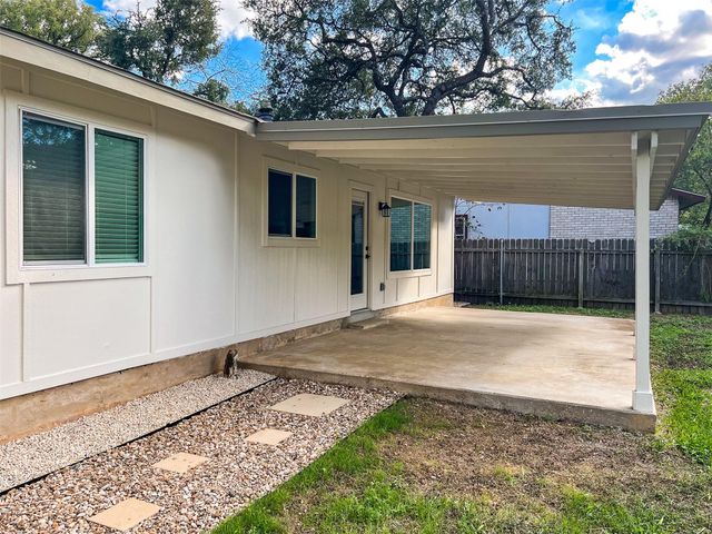 7736 Croftwood DR, Austin, TX 78749