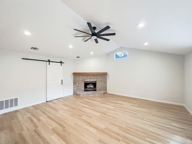 7736 Croftwood DR, Austin, TX 78749