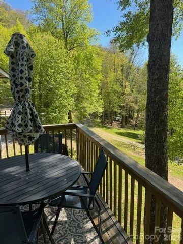 918 Plott Balsam Road, Maggie Valley, NC 28751
