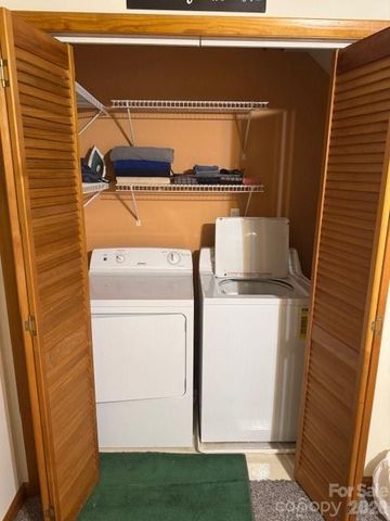 918 Plott Balsam Road, Maggie Valley, NC 28751