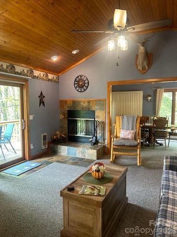 918 Plott Balsam Road, Maggie Valley, NC 28751
